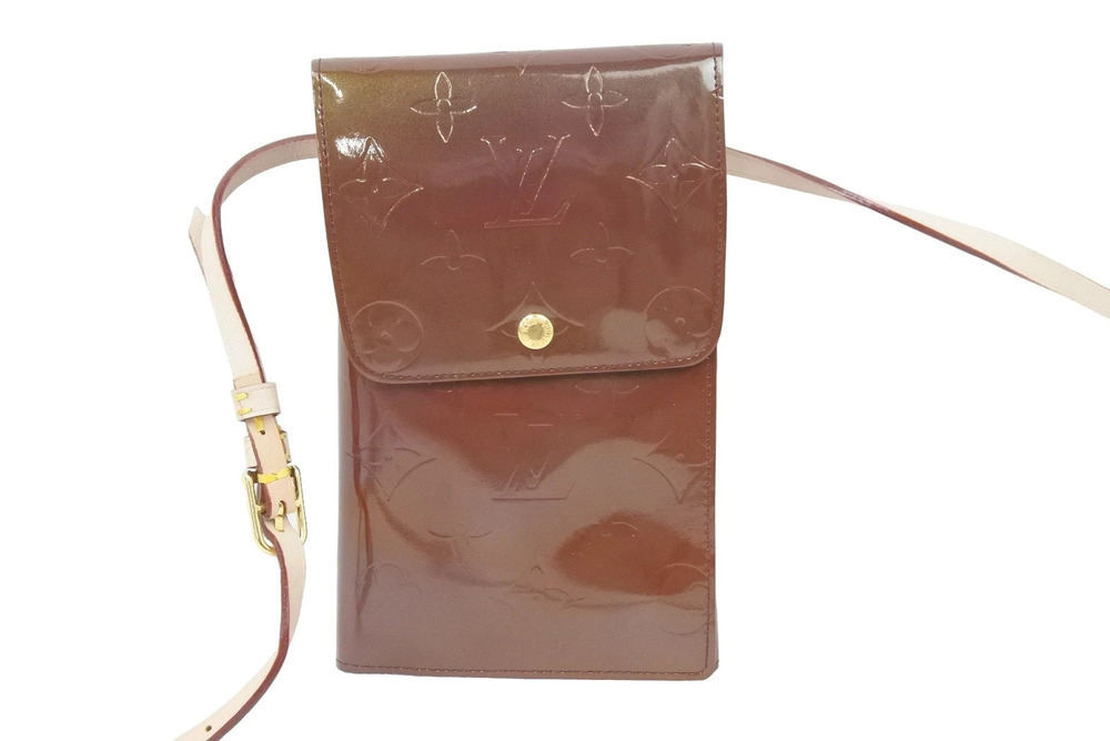 Louis Vuitton Shoulder Walker Pochette Wallet Vernis Enamel Monogram Brown